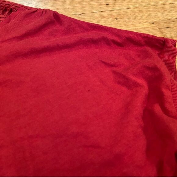 Tiny Anthropologie red short sleeve tee shirt - Picture 5 of 5